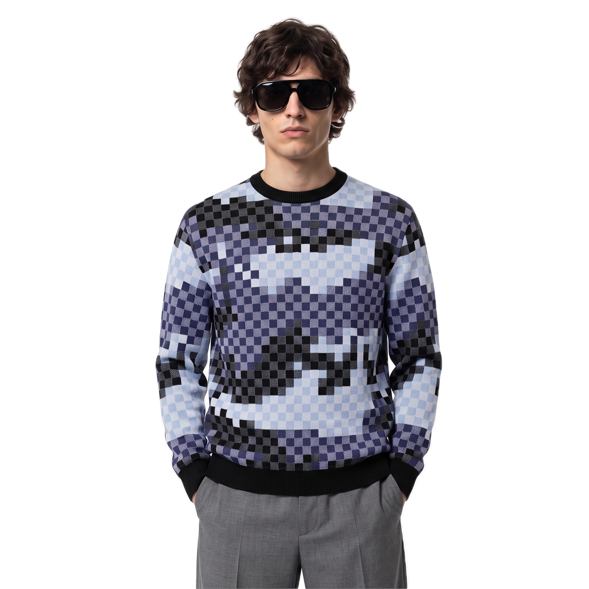 LOUIS V — model photo