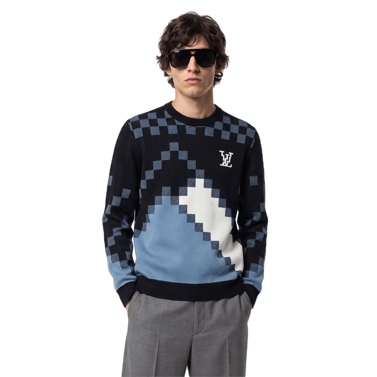 LOUIS V — model photo