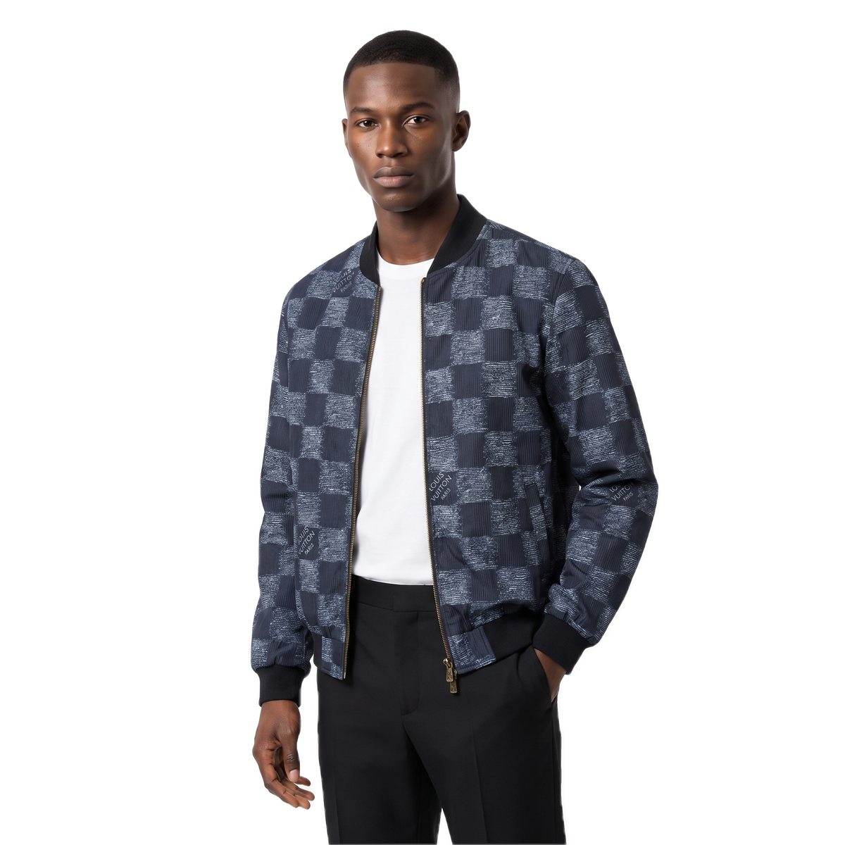 LOUIS V — model photo